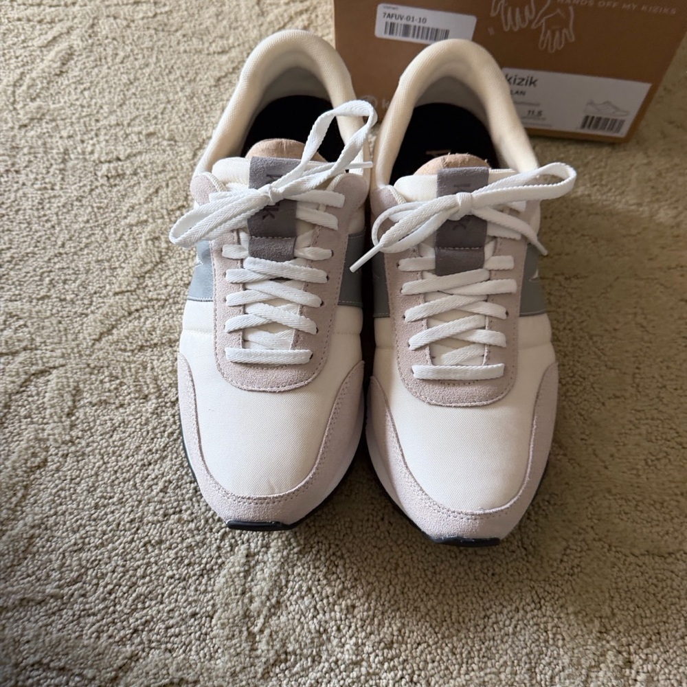 KIZIK shoes
